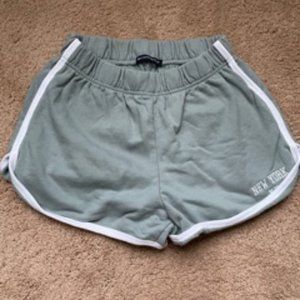 ✨Brandy Melville New York shorts NWOT✨